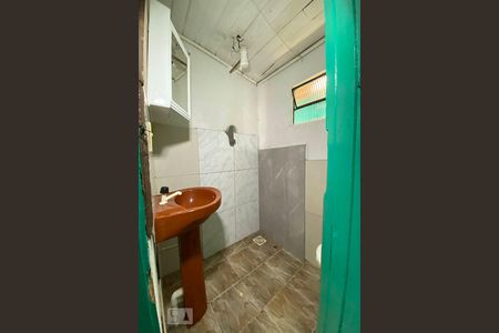 Banheiro de casa à venda com 2 quartos, 95m² em Canudos, Novo Hamburgo