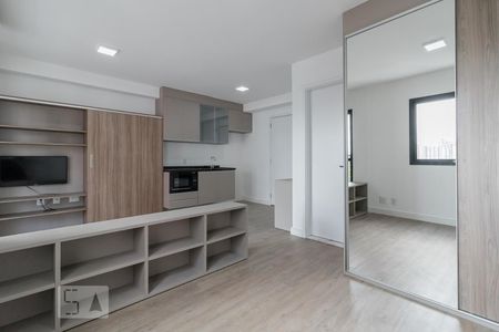 Sala/Quarto/Cozinha de kitnet/studio para alugar com 1 quarto, 33m² em Mirandópolis, São Paulo