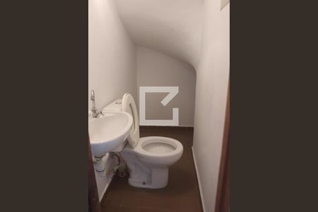 Casa à venda com 100m², 2 quartos e 1 vagaLavabo