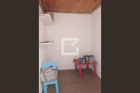 Casa à venda com 100m², 2 quartos e 1 vagaEdicula