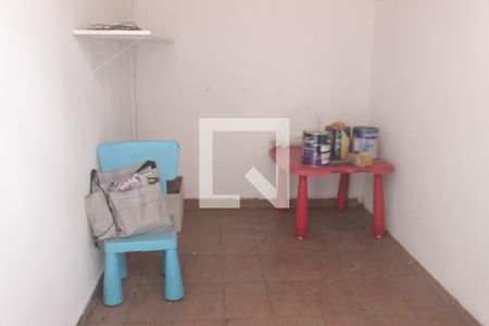 Casa à venda com 100m², 2 quartos e 1 vagaEdicula