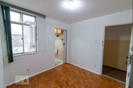 Sala de apartamento para alugar com 1 quarto, 60m² em Maracanã, Rio de Janeiro