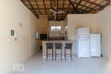 Apartamento à venda com 50m², 2 quartos e 1 vaga Apartamento à venda com 50m², 2 quartos e 1 vagaÁrea comum - Salão de festas com Churrasqueira