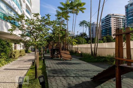 Apartamento para alugar com 117m², 2 quartos e 2 vagasÁrea Comum - Playground