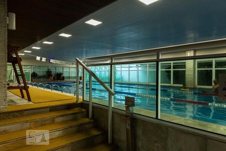 Apartamento para alugar com 117m², 2 quartos e 2 vagasÁrea comum - Piscina