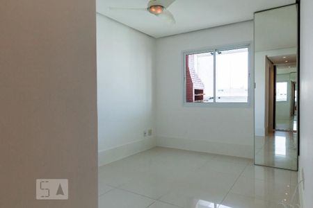Apartamento para alugar com 117m², 2 quartos e 2 vagasSuíte 1