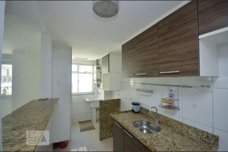 Apartamento à venda com 100m², 3 quartos e 2 vagasCozinha