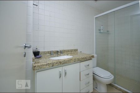 Apartamento à venda com 100m², 3 quartos e 2 vagasBanheiro da Suíte