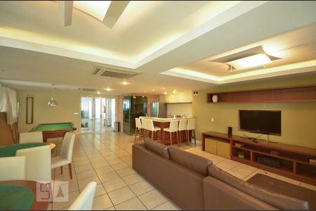 Apartamento à venda com 100m², 3 quartos e 2 vagasSalão de Festas