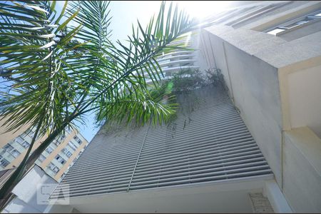 Apartamento à venda com 100m², 3 quartos e 2 vagasFachada