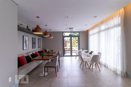 Studio para alugar com 32m², 1 quarto e 1 vaga Studio para alugar com 32m², 1 quarto e 1 vagaSalão de festa