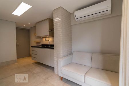 Studio para alugar com 32m², 1 quarto e 1 vaga Studio para alugar com 32m², 1 quarto e 1 vagaStudio