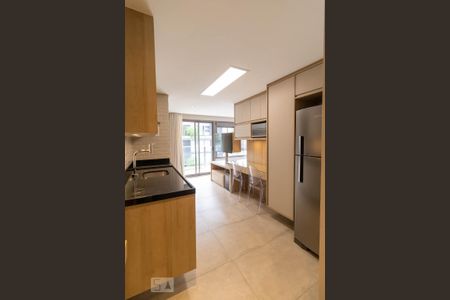 Studio para alugar com 32m², 1 quarto e 1 vaga Studio para alugar com 32m², 1 quarto e 1 vagaCozinha