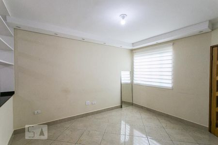Sala de casa de condomínio para alugar com 2 quartos, 80m² em Vila Centenário, São Paulo