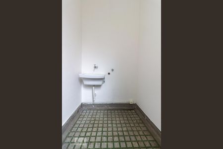 Apartamento para alugar com 104m², 2 quartos e sem vaga Apartamento para alugar com 104m², 2 quartos e sem vagaÁrea de serviço