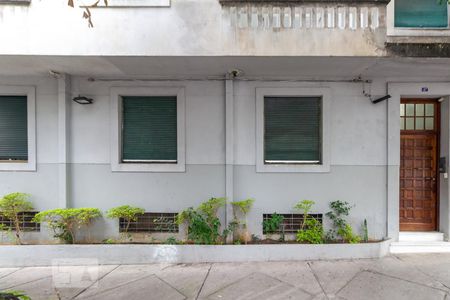 Apartamento para alugar com 104m², 2 quartos e sem vaga Apartamento para alugar com 104m², 2 quartos e sem vagaFachada