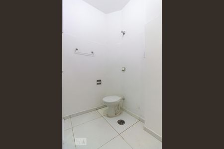 Apartamento para alugar com 104m², 2 quartos e sem vaga Apartamento para alugar com 104m², 2 quartos e sem vagaBanheiro
