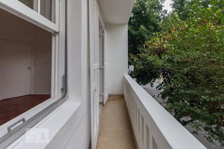 Apartamento para alugar com 104m², 2 quartos e sem vaga Apartamento para alugar com 104m², 2 quartos e sem vagaVaranda