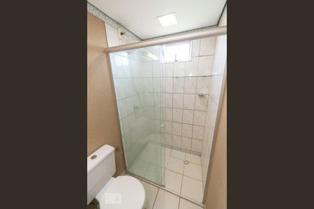 Detalhe Banheiro Social de apartamento para alugar com 2 quartos, 60m² em Parque Oeste Industrial, Goiânia