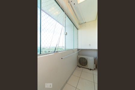 Varanda da Sala de apartamento para alugar com 2 quartos, 60m² em Parque Oeste Industrial, Goiânia