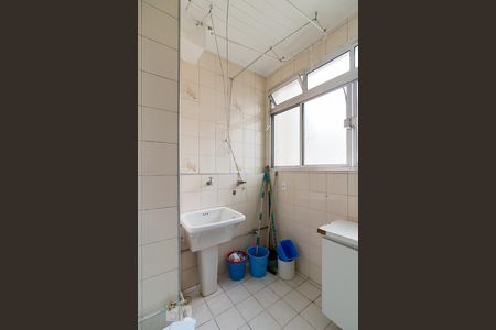 Apartamento à venda com 70m², 3 quartos e 1 vagaÁrea de serviço