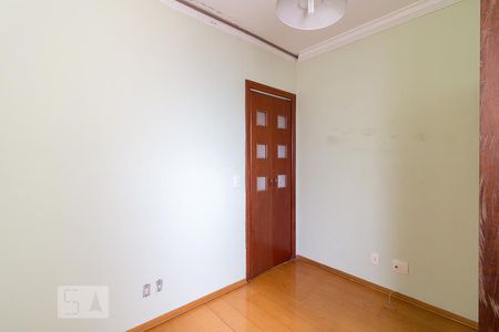 Apartamento à venda com 70m², 3 quartos e 1 vagaQuarto 2