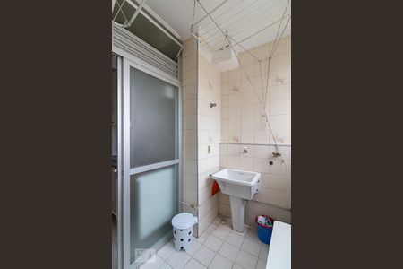 Apartamento à venda com 70m², 3 quartos e 1 vagaÁrea de serviço