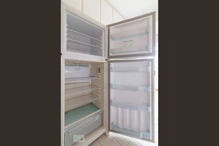 Apartamento à venda com 70m², 3 quartos e 1 vagaCozinha - geladeira