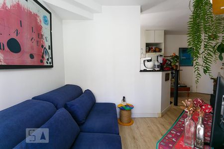 Sala de apartamento à venda com 1 quarto, 43m² em Vila Suzana, São Paulo
