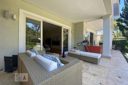 Casa à venda com 465m², 4 quartos e 4 vagasVaranda