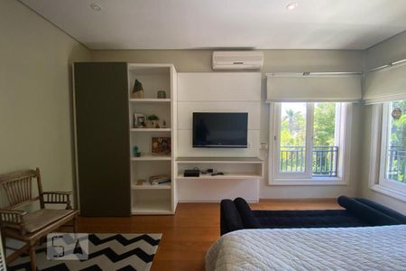 Casa à venda com 465m², 4 quartos e 4 vagasSuíte 1