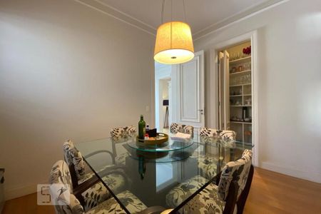 Casa à venda com 465m², 4 quartos e 4 vagasCopa