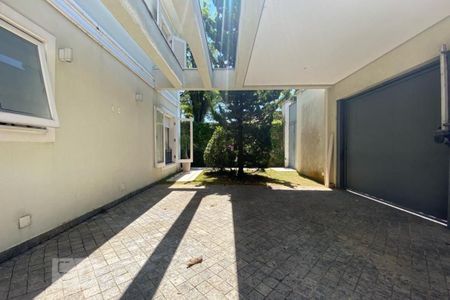 Casa à venda com 465m², 4 quartos e 4 vagasGaragem