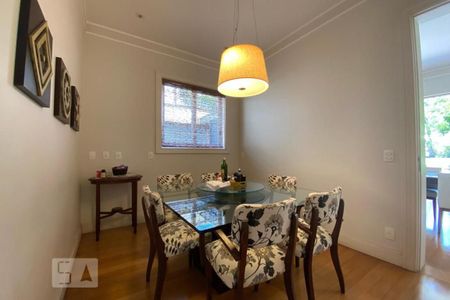 Casa à venda com 465m², 4 quartos e 4 vagasCopa