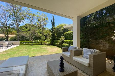 Casa à venda com 465m², 4 quartos e 4 vagasVaranda