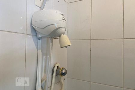 Casa à venda com 465m², 4 quartos e 4 vagasChuveiro