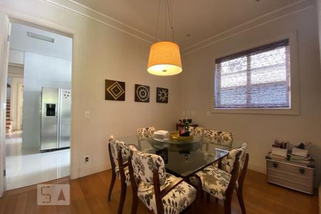 Casa à venda com 465m², 4 quartos e 4 vagasCopa