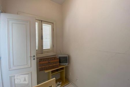 Casa à venda com 465m², 4 quartos e 4 vagasQuarto de Serviço 2