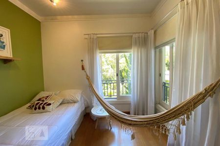 Casa à venda com 465m², 4 quartos e 4 vagasSuíte 2