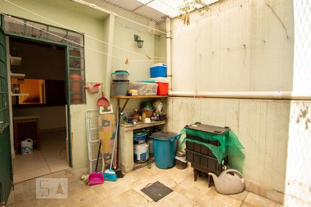 Casa à venda com 170m², 1 quarto e 1 vagaQuintal