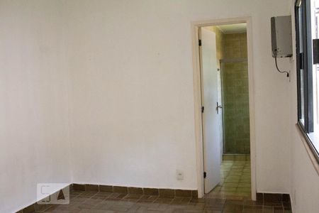 Segundo quarto de casa para alugar com 4 quartos, 600m² em São Francisco, Niterói