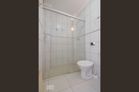 Banheiro de kitnet/studio à venda com 1 quarto, 24m² em Vila Buarque, São Paulo