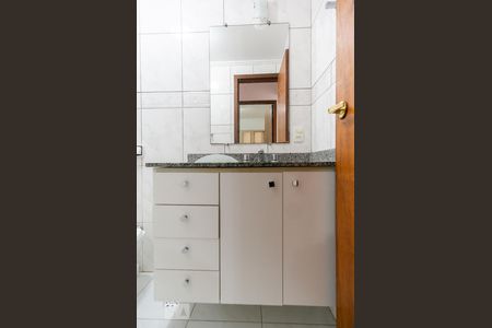 Apartamento à venda com 80m², 3 quartos e 2 vagasBanheiro