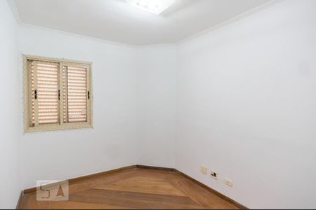 Apartamento à venda com 80m², 3 quartos e 2 vagasQuarto 2
