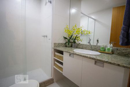Apartamento à venda com 90m², 3 quartos e 2 vagasBanheiro Social