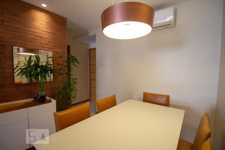 Sala de apartamento à venda com 3 quartos, 90m² em Recreio dos Bandeirantes, Rio de Janeiro