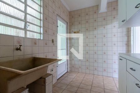 Casa à venda com 120m², 3 quartos e 2 vagasÁrea de Serviço