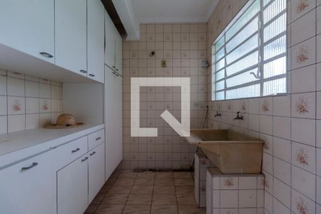 Casa à venda com 120m², 3 quartos e 2 vagasÁrea de Serviço