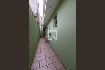 Casa à venda com 120m², 3 quartos e 2 vagasCorredor