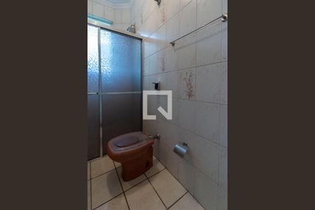 Banheiro 1 de casa à venda com 3 quartos, 120m² em Itaquera, São Paulo